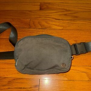 lululemon athletica Belt Bag